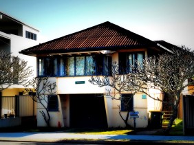 short story, dark, mirror, portal, supernatural, horror,